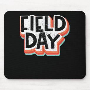 Vintage Field 2022 Day Retro Happy Last Day Of Sch Mouse Mat