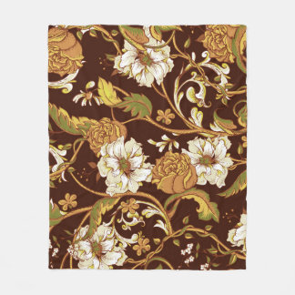 Vintage floral baroque: magnolias, roses pattern. fleece blanket