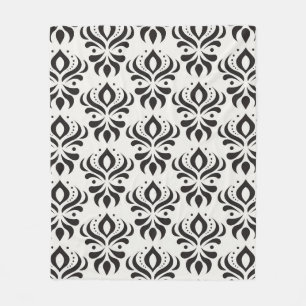 Vintage floral damask seamless pattern. Elegant ab Fleece Blanket