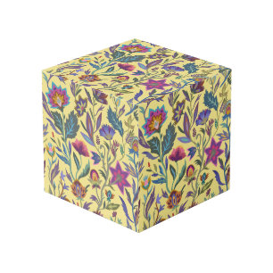 Vintage Floral Ornamental Pattern Victorian Style Cube