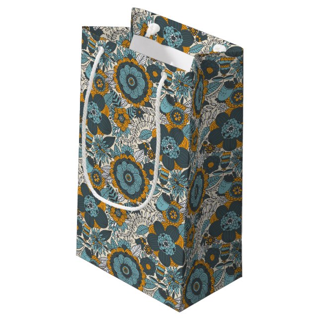 Vintage floral pattern small gift bag (Back Angled)