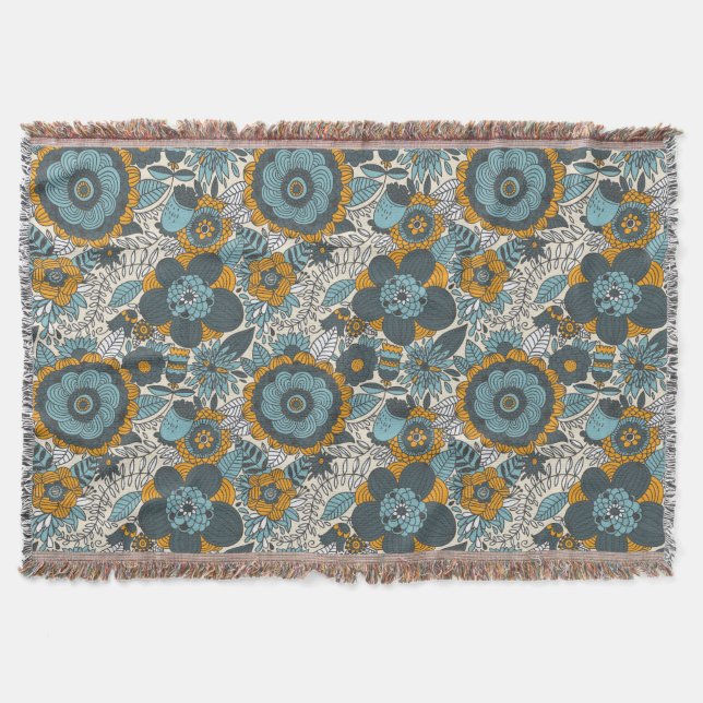 Vintage floral pattern throw blanket (Front)