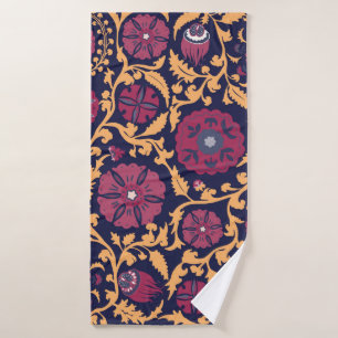 Vintage floral pattern. Uzbek suzani national orna Bath Towel
