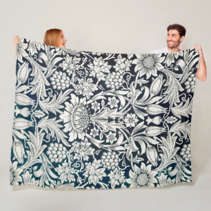 Vintage Floral Pattern, William Morris Fleece Blanket