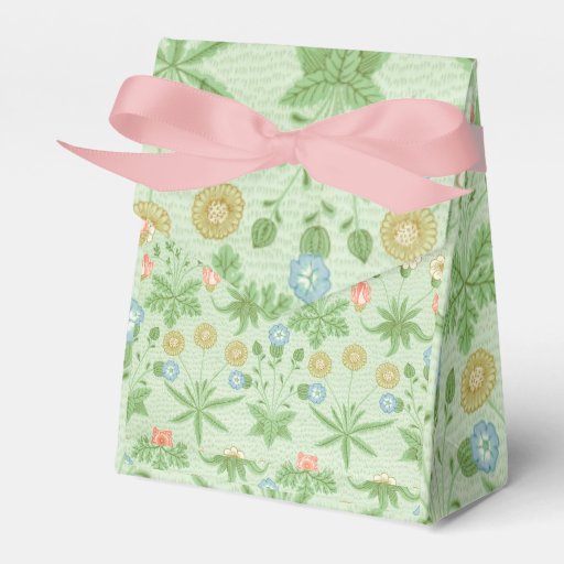 Image of Vintage Floral Pink Blue William Morris Daisy Favour Box