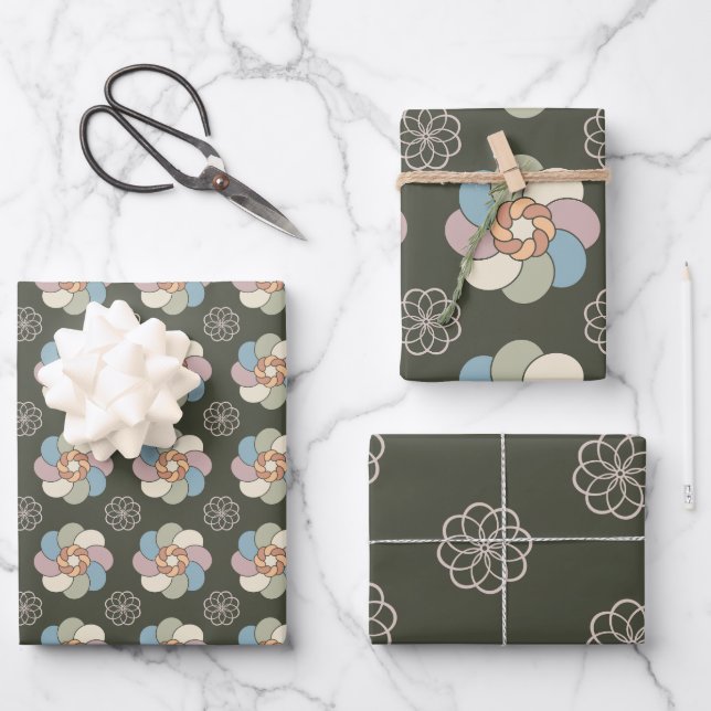 Vintage floral wrapping paper (Front)