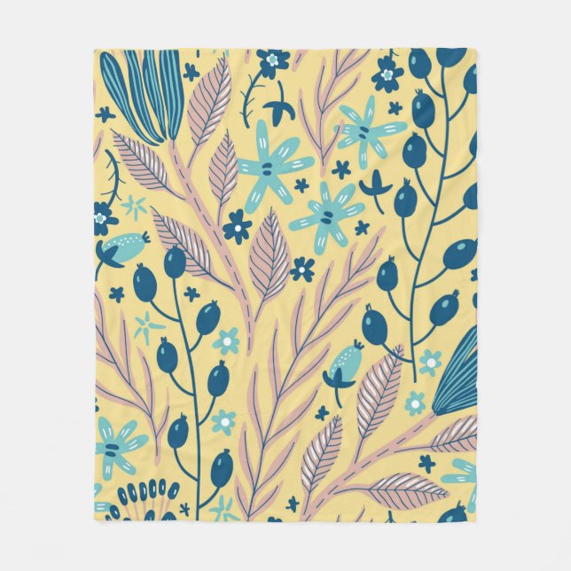 Vintage Flower Pattern Fleece Blanket (Front)