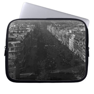 Vintage France Paris champs elysees avenue Mouse P Laptop Sleeve
