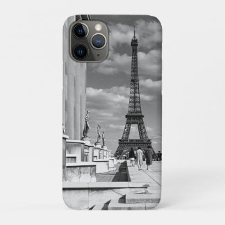 Vintage France Paris Eiffel tower Chaillot palace iPhone 11 Pro Case