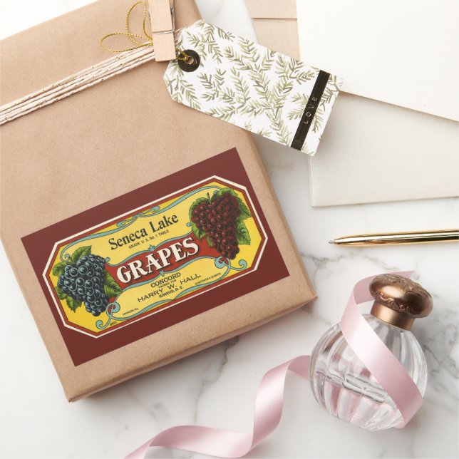 Vintage Fruit Crate Label Art, Seneca Lake Grapes (Gifting)