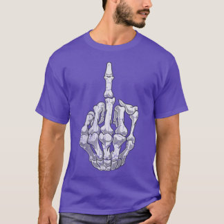 vintage Funny Halloween Middle Finger Skeleton Han T-Shirt