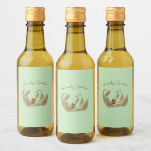 Vintage Garden Bird – Monochrome Elegant Floral  Wine Label
