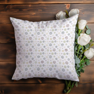 Vintage geometric circle line pattern white cushion
