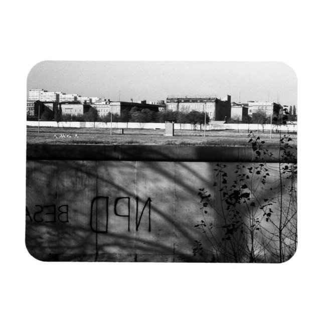 Vintage Germany Berlin wall Magnet (Horizontal)