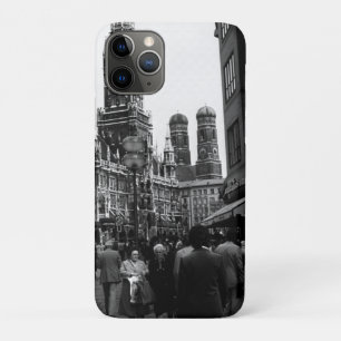 Vintage Germany Munich Frauenkirche Frauenplatz iPhone 11 Pro Case
