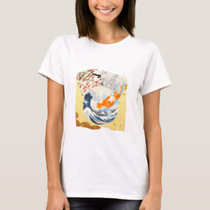 Vintage Gold Koi Pond of Japanese Culture Women T-Shirt