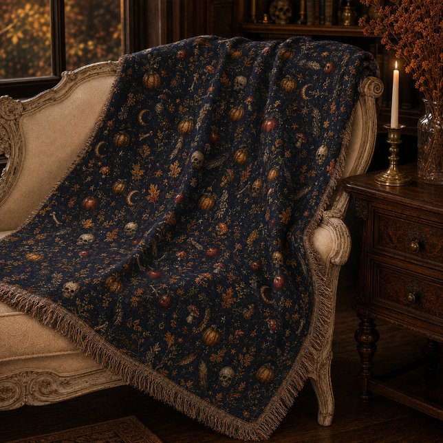 Vintage Gothic Samhain Dark Botanical Pattern Throw Blanket (Vintage Gothic Samhain Dark Botanical Pattern Throw Blanket)