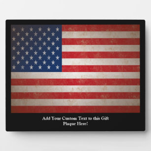 Vintage Grunge American Flag Patriotic Design Plaque