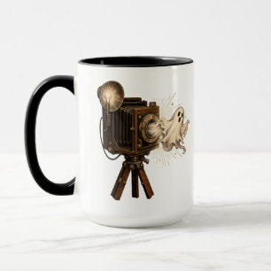 Vintage Halloween Ghost Camera – Spooky Retro Mug
