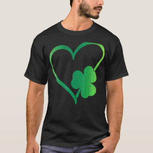 Vintage Happy St Patrick's Day Irish Lucky Shamroc T-Shirt