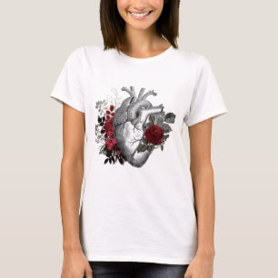 Vintage Heart illustration with blood red roses T-Shirt