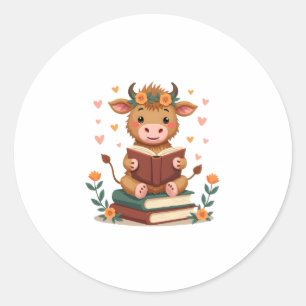 Vintage Highland Cow Reading Books Floral Cute Boo Classic Round Sticker