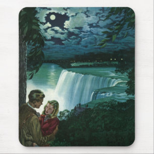 Vintage Honeymoon Love, Newlyweds at Niagara Falls Mouse Mat