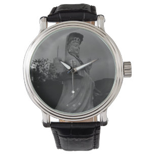 Vintage Hong Kong Repulse Bay Kwun Yam Statue Watch