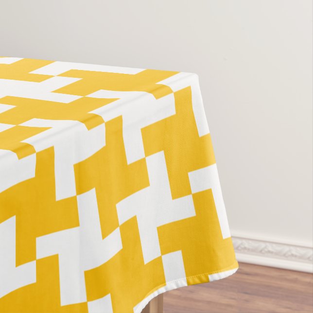 Vintage Houndstooth Pattern Tablecloth (In Situ)