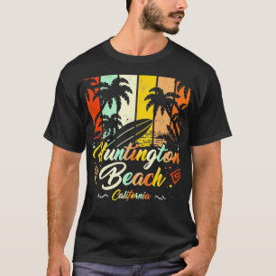 Vintage Huntington Beach California Surfing Retro T-Shirt