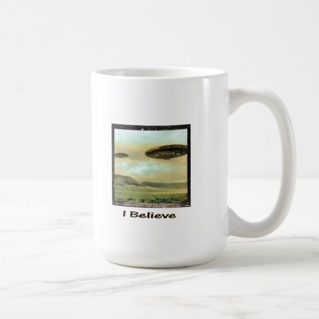 Vintage "I Believe" UFO Mug (Right)