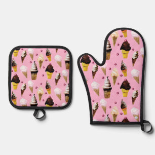 Vintage Ice Cream Parlour Watercolor Retro Pink Oven Mitt & Pot Holder Set