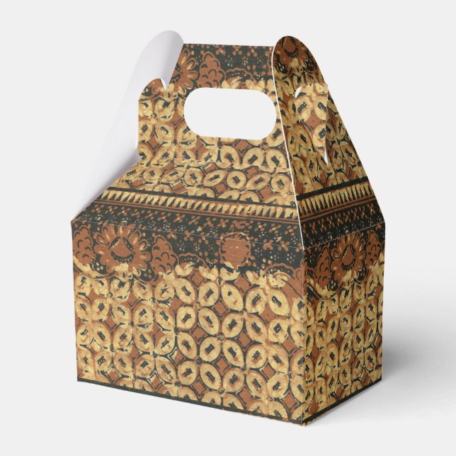 Vintage Indonesian Batik Kawung Pattern Rustic Favour Box (Front Side)
