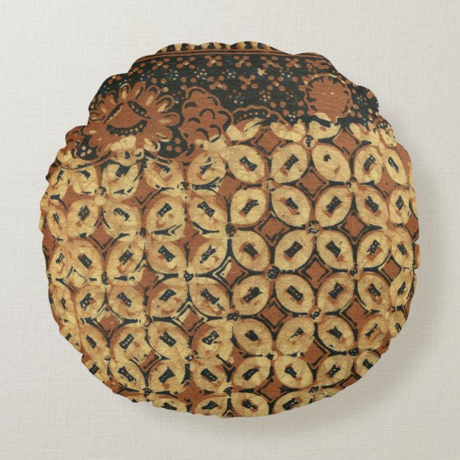 Vintage Indonesian Batik Kawung Pattern Rustic Round Cushion (Front)