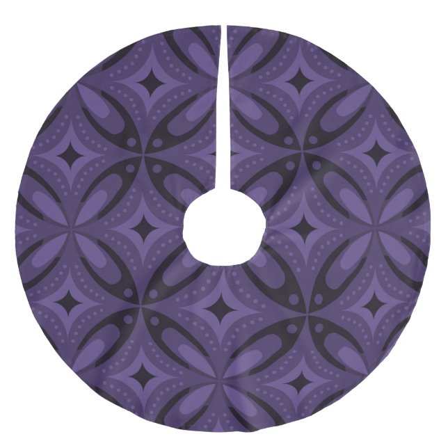 Vintage-Inspired Abstract Geometric Design Brushed Polyester Tree Skirt (Front)