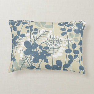 Vintage Japanese Blue Botanical: Cream Leaf Fern Decorative Cushion