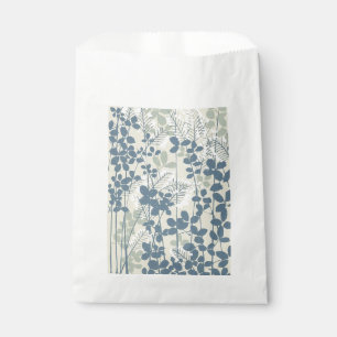 Vintage Japanese Blue Botanical: Cream Leaf Fern Favour Bags