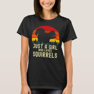 Vintage Just a Girl Who Loves Squirrels Forest Ani T-Shirt