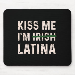 Vintage Kiss Me I'm Irish Latina Graphic Design Gr Mouse Mat
