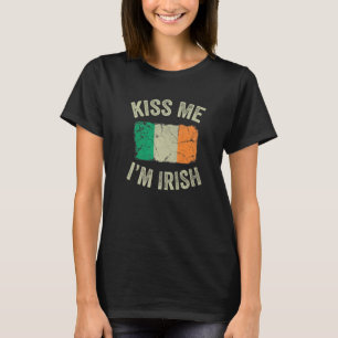 Vintage Kiss Me I'm Irish Roots Ireland Flag T-Shirt