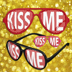Vintage KISS ME Sunglasses / Fun Party Shades