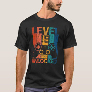 Vintage Level 15 Unlocked Gamer 15Th Birthday Game T-Shirt