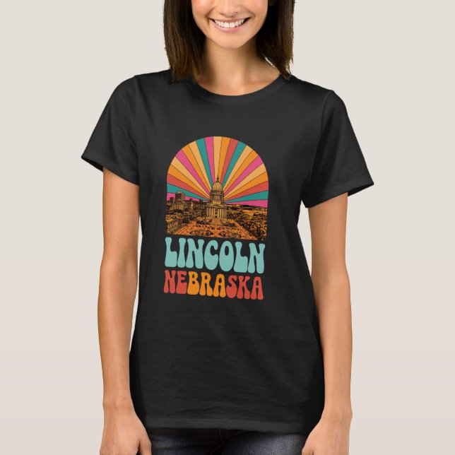 Vintage Lincoln Nebraska Sunset Skyline Cityscape  T-Shirt (Front)