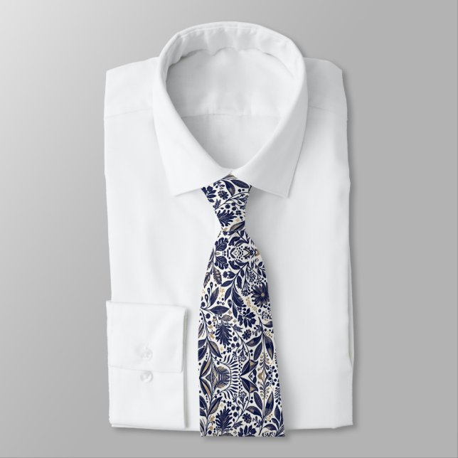 Vintage London English Style Pattern Tie (Tied)