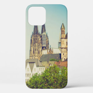 Vintage looking Koelner Dom Cologne Cathedral in K iPhone 12 Case