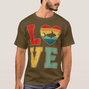 Vintage Love Shark Retro 70s 80s Heart Sea Animals T-Shirt