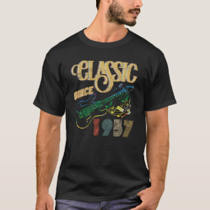 Vintage Made In 1957 63rd Birthday 63 Years Old Gu T-Shirt