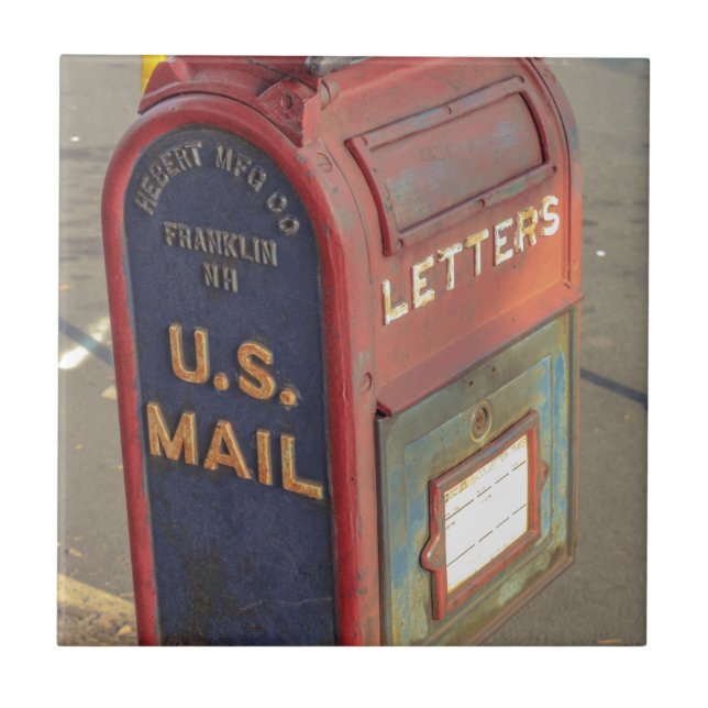 Vintage Mailbox Tile (Front)
