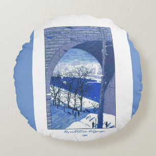 "Vintage Manhattan Cityscape 1890"   Round Cushion