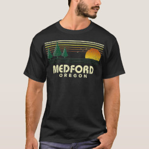 Vintage Medford Sunset Oregon Souvenir  T-Shirt